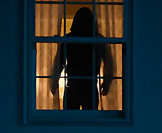 My Daughter Invited Me For Dinner, But The Housekeeper Screamed “RUN”